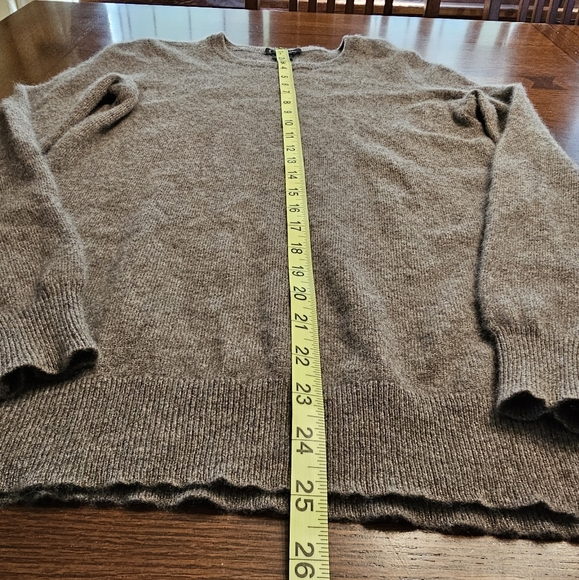 C by Bloomindale's 2 Ply 100% Cashmere Sweater Medium - Picture 8 of 9